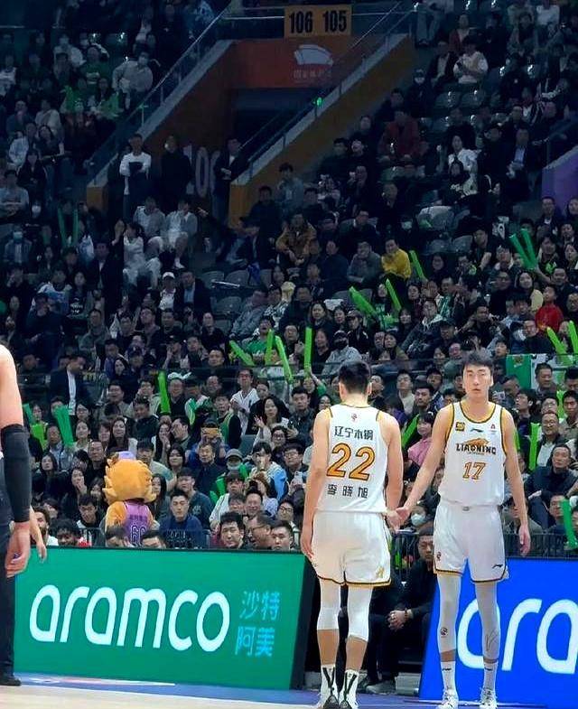 包含今晨山东泰山远射贴柱：CBA季后赛节点到来，气氛紧张，赛程密集仍需轮换的词条九游体育官网