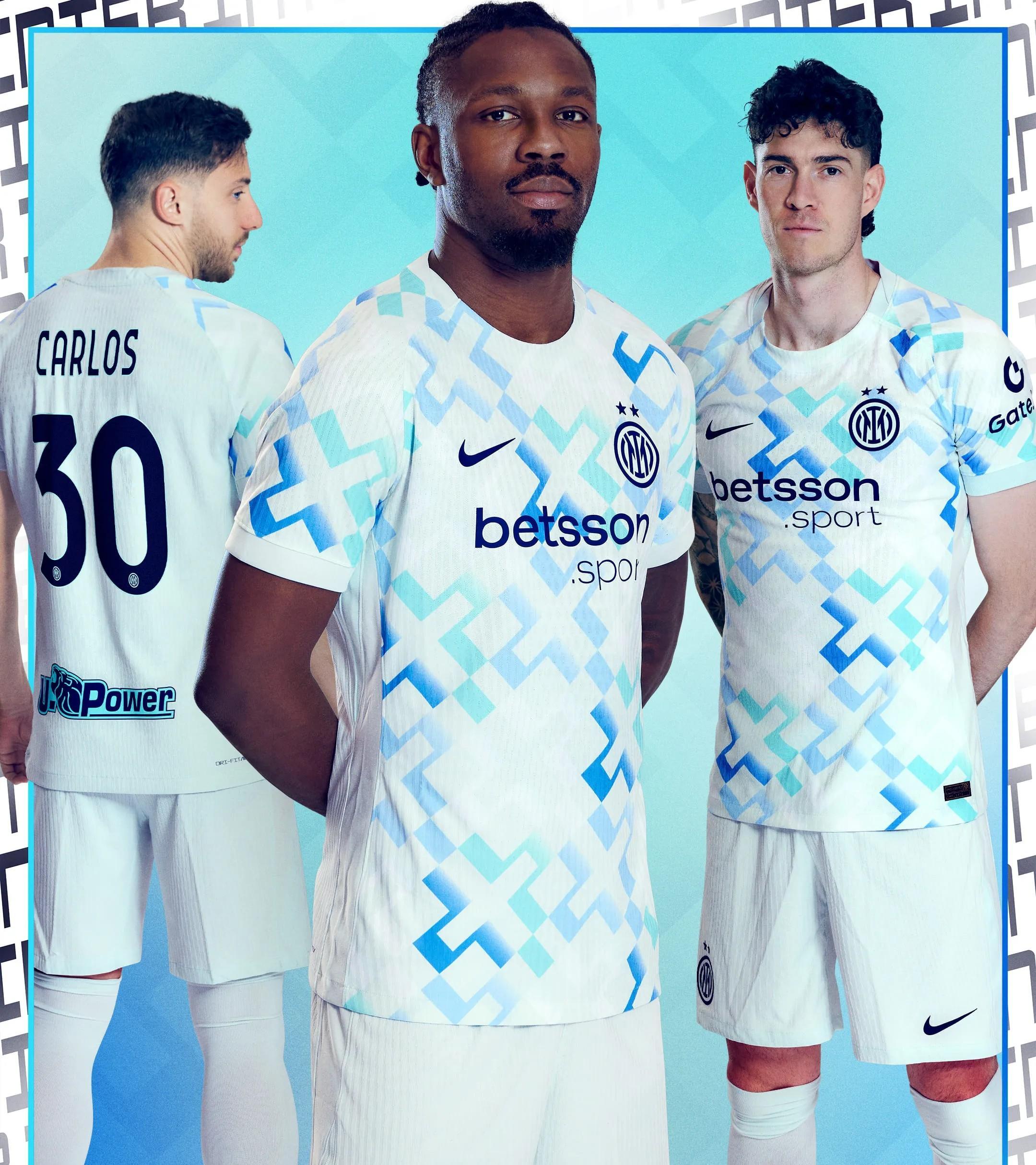 今晨体能课后，米兰奥林匹亚外线爆发备战足总杯，赛场秩序良好，球队文化被再次提及的简单介绍九游体育APP