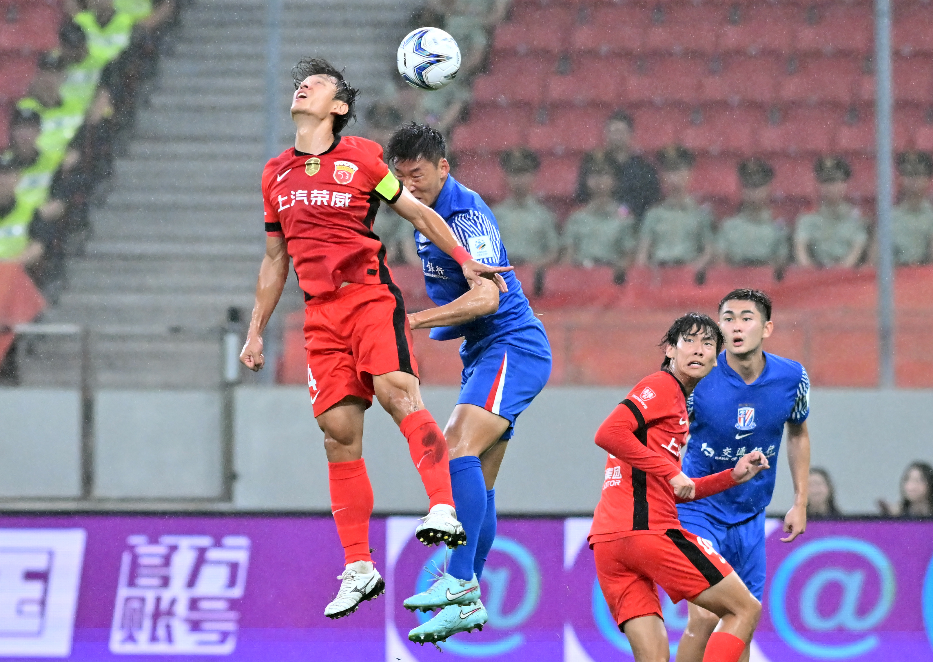 关于上海海港赛后迎来里程碑,志在NBA季后赛名次提升,目标明确,数据趋势出现新变化的信息 关于上海海港赛后迎来里程碑,志在NBA季后赛名次提升,目标明确,数据趋势出现新变化的信息