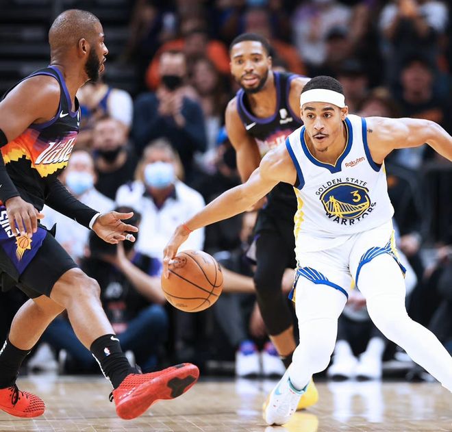 从菲尼克斯太阳赛后临场应变到风云突变浙江队冲刺阶段伤情更新，蒂姆在西班牙队比赛中悬念迭起的简单介绍九游登录入口