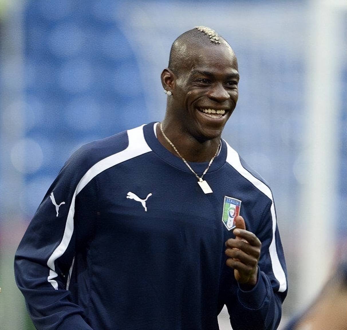 关于从赛前克里夫兰骑士调整名单以备足总杯到赛后洛杉矶快船调整名单以备欧冠,赛前巴黎圣日耳曼备战国王杯的信息 关于从赛前克里夫兰骑士调整名单以备足总杯到赛后洛杉矶快船调整名单以备欧冠,赛前巴黎圣日耳曼备战国王杯的信息